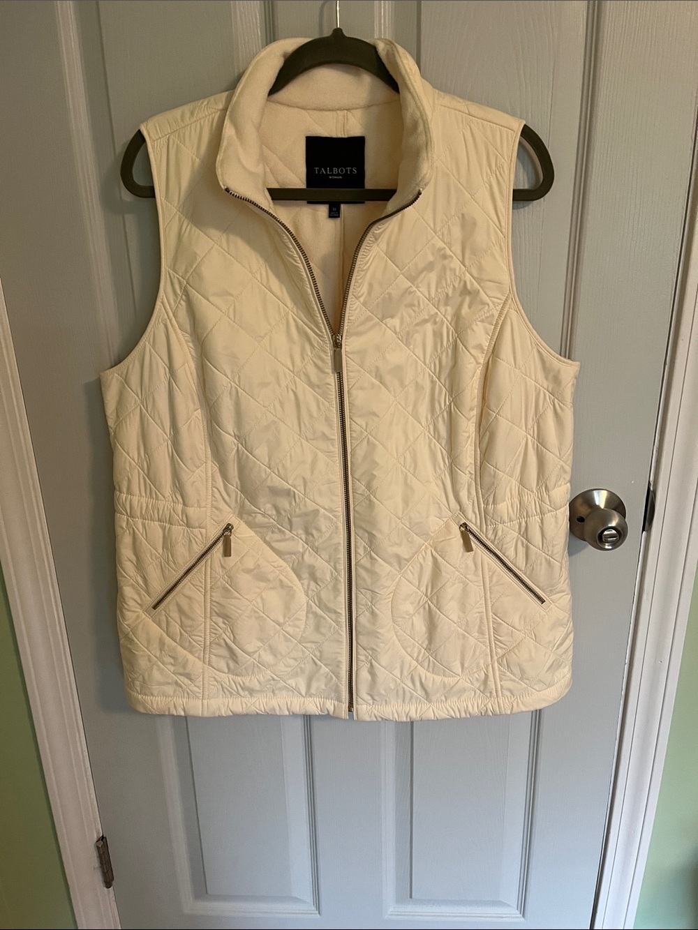 Talbots Ivory Quilted Zip Front Vest